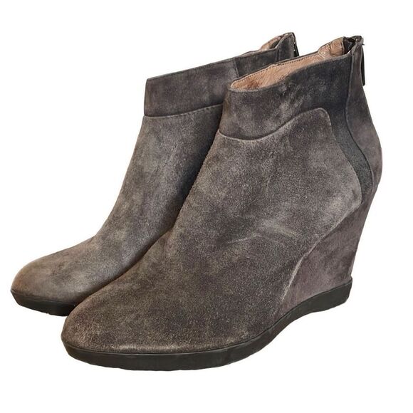 Donald J Pliner chez brown suede wedge booties size 9 - Picture 1 of 9